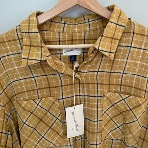 NWT XL Mustard Colored Flannel Button Up